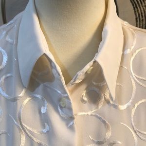 SZ  S   NWOT SAN ANDRE CREAM BLOUSE